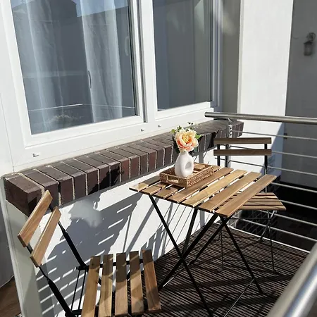 Gemuetliche In Lage Frisch Saniert & Zentral! Apartment *
